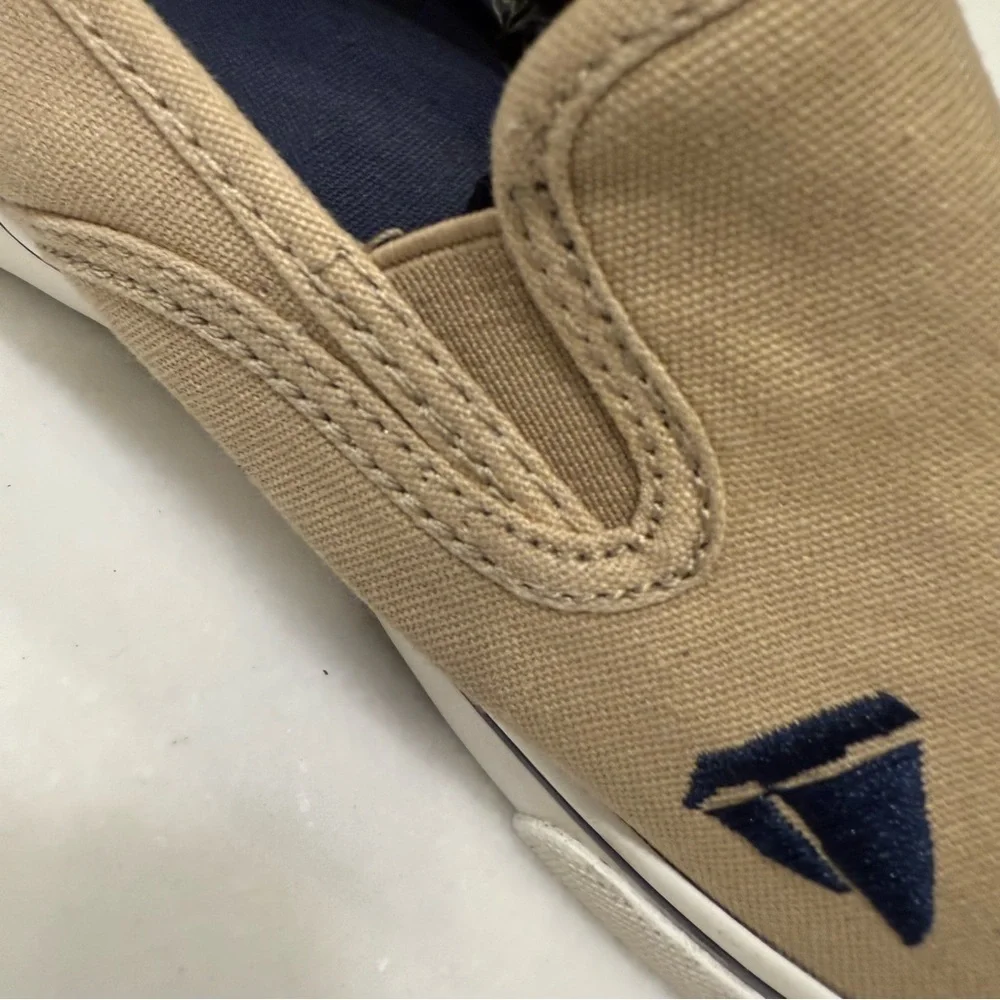 Ralph Lauren Women’s Tan Canvas W/ Sailboats Slip On Sneakers Sz 7.5 NEW
